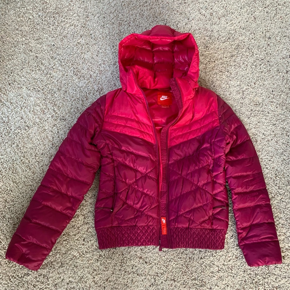 Nike Puffer Coat Size M
